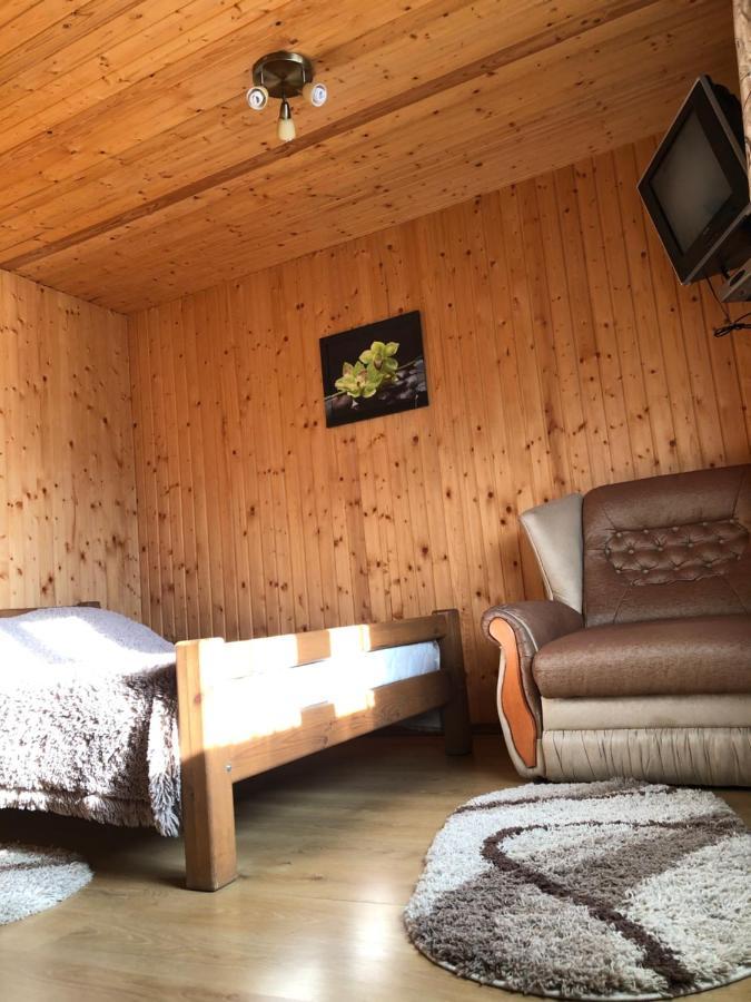 Опришок Hotel Palyanytsya Buitenkant foto