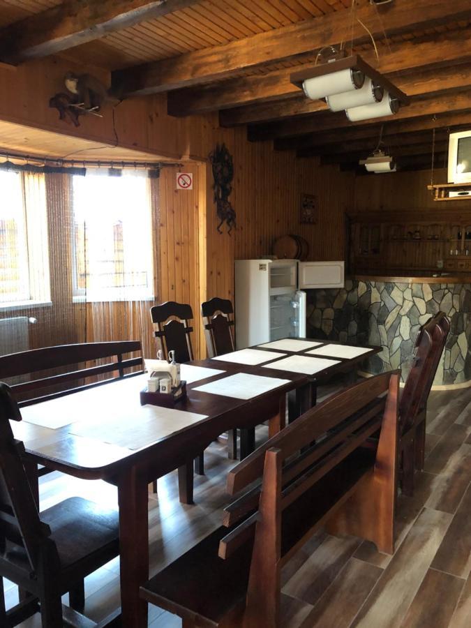 Опришок Hotel Palyanytsya Buitenkant foto