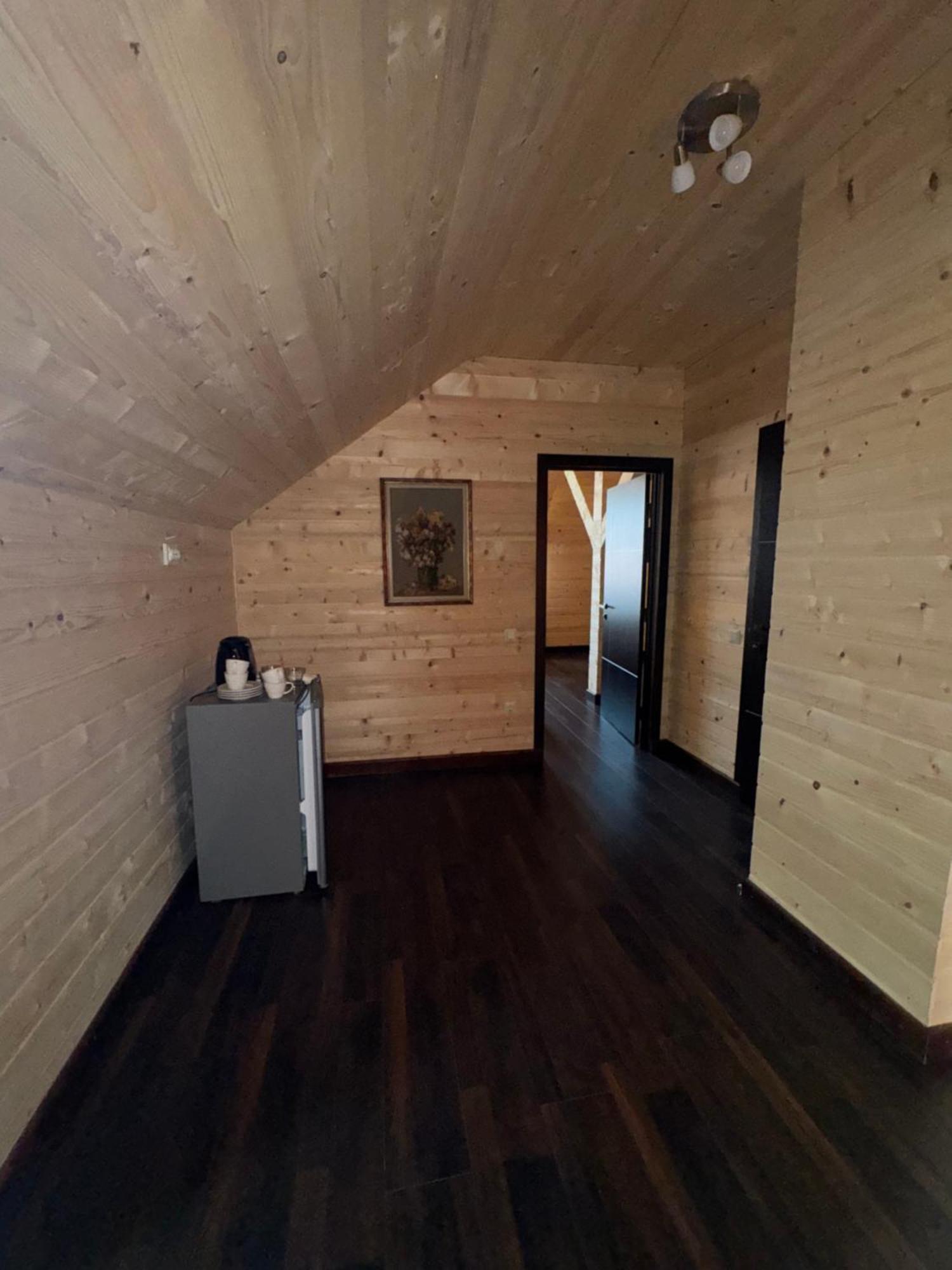 Опришок Hotel Palyanytsya Buitenkant foto