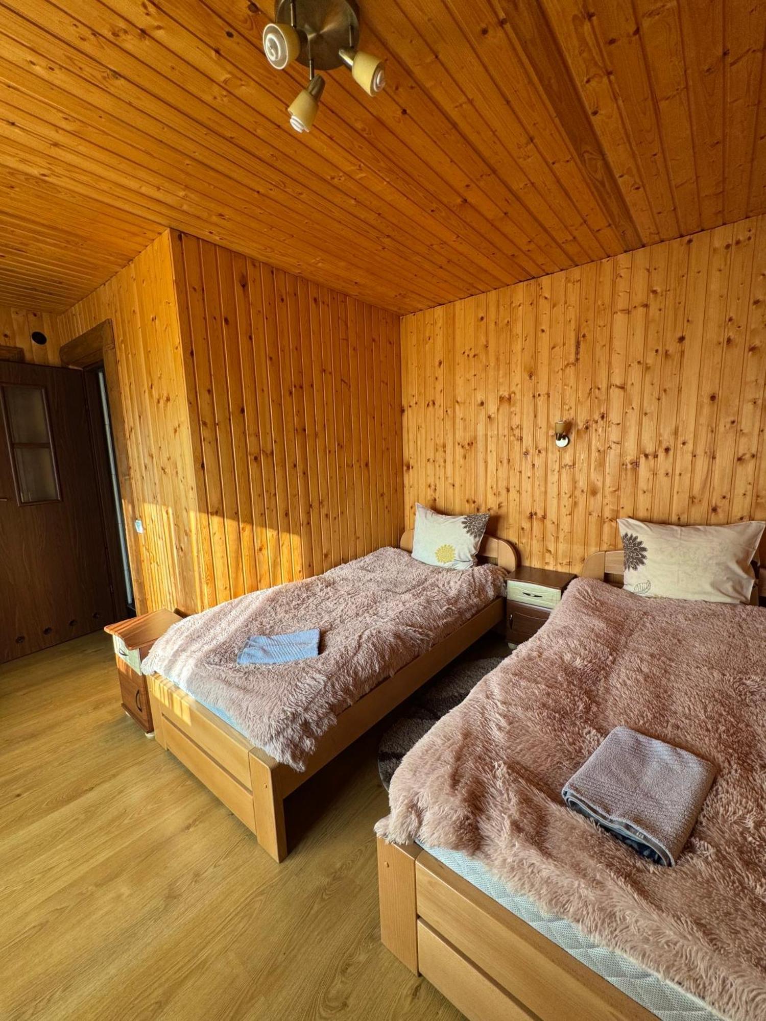 Опришок Hotel Palyanytsya Buitenkant foto